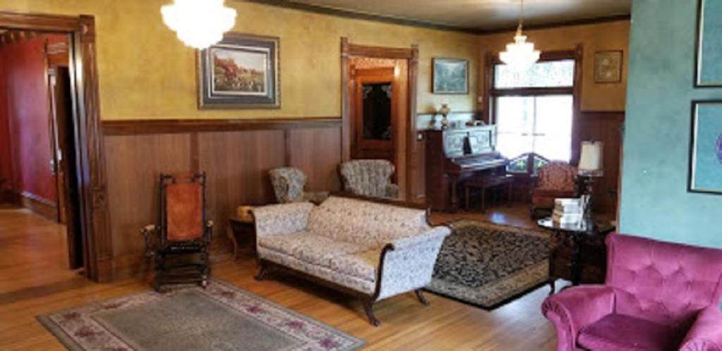 Historic Victorian Inn 苏瀑 外观 照片